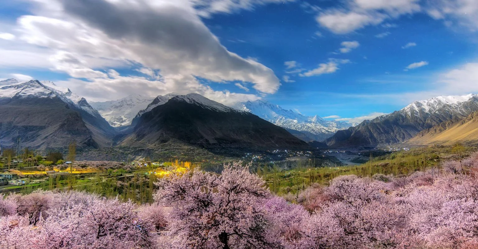 hunza blossom tour